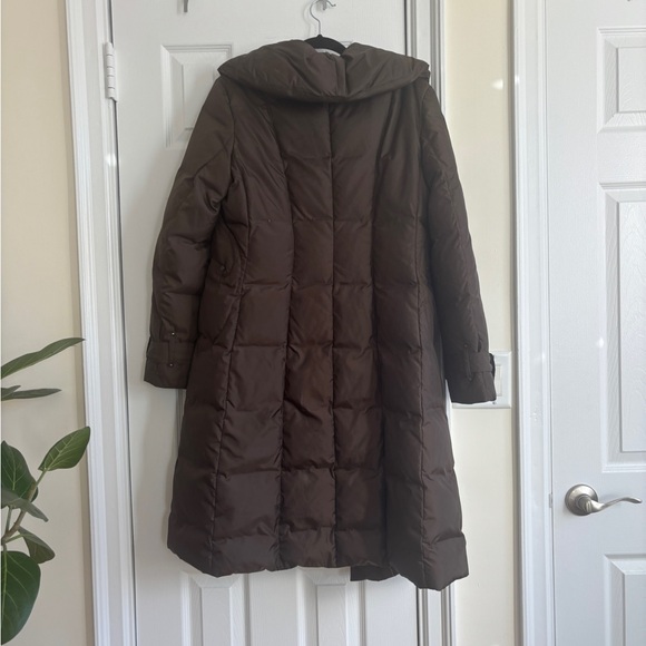 Cole Haan Down Puffer Quilted Coat Brown with Pillow Collar, Medium - Picture 6 of 6